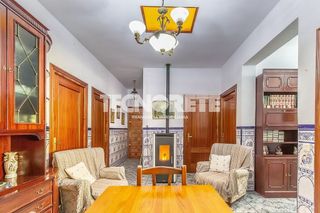 Casa adosada en venta en Consuegra