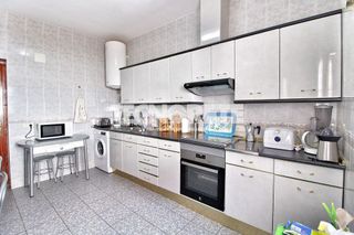 Casa adosada en venta en Consuegra