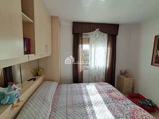 Piso en venta en Singuerlín - Can Franquesa - Les Oliveres en Santa Coloma de Gramanet