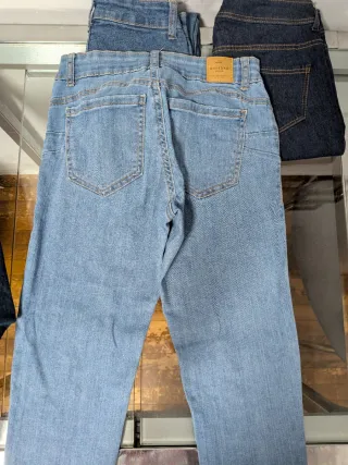 Lote 6 Jeans Bershka T.34