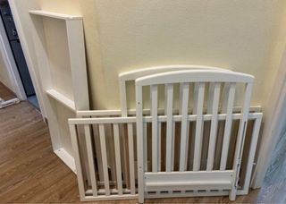 Cuna madera Alice + colchón y protector