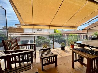 Casa adosada en venta en Artés