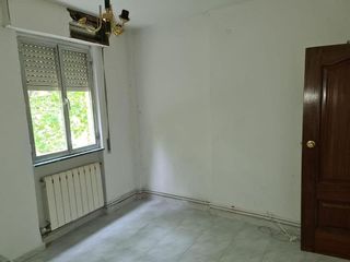 Piso en venta en Los Ángeles en Madrid