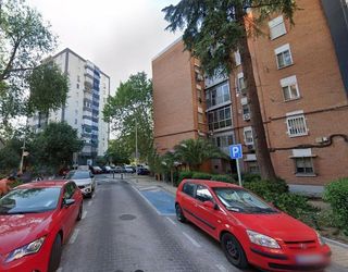 Piso en venta en Los Ángeles en Madrid