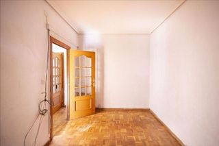 Piso en venta en Delicias en Valladolid