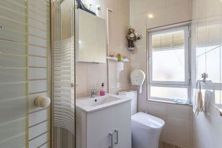 Piso en venta en Barrio de Zaidín en Granada