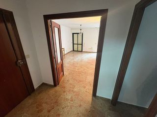 Piso en venta en Girón - Las Delicias - Tabacalera en Málaga