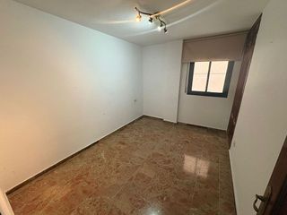 Piso en venta en Girón - Las Delicias - Tabacalera en Málaga