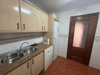 Piso en venta en Girón - Las Delicias - Tabacalera en Málaga