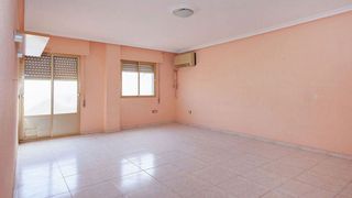 Piso en venta en Carolina (La)