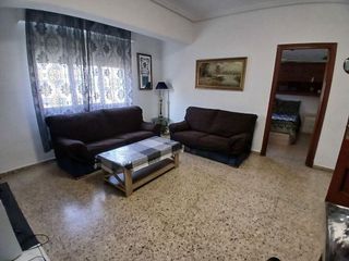 Piso en venta en Universidad - Los Lirios en Logroño