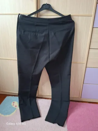 Pantalón negro