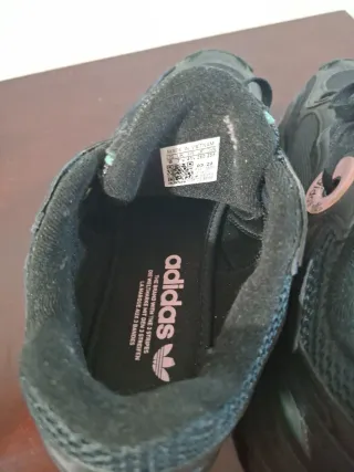 Adidas Talla 41.5 Negro/Rosa