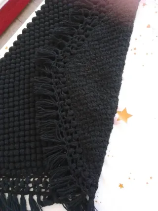 Manton o toquilla para niña