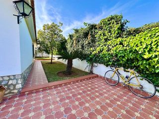 Chalet en venta en Manantiales - Lagar - Cortijo en Alhaurín de la Torre