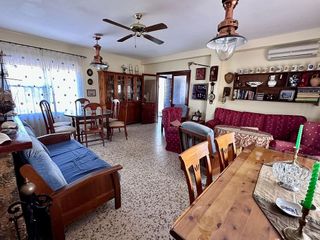 Chalet en venta en Manantiales - Lagar - Cortijo en Alhaurín de la Torre