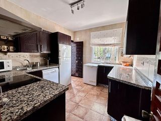 Chalet en venta en Manantiales - Lagar - Cortijo en Alhaurín de la Torre