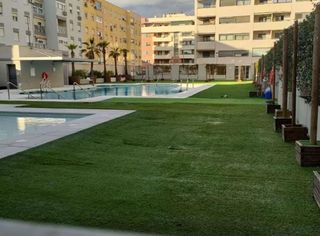 Piso en alquiler en Puerta Blanca en Málaga