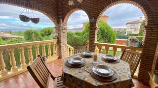 Chalet en venta en Zubia (La)