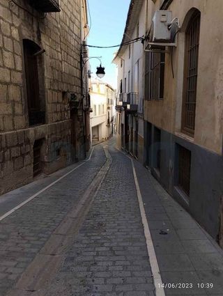 Chalet en venta en Alcaudete