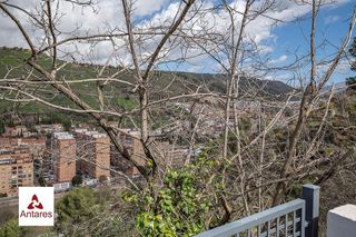 Casa pareada en venta en Bola de Oro - Serrallo en Granada