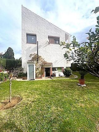 Chalet en venta en San Luis de Sabinillas en Manilva