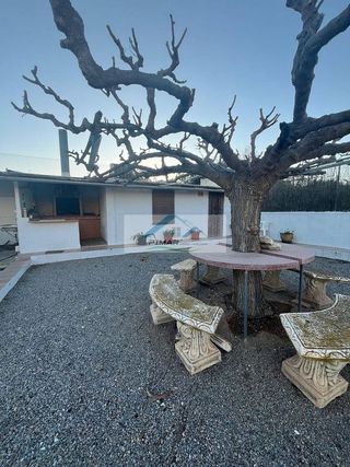 Chalet en venta en Albatera