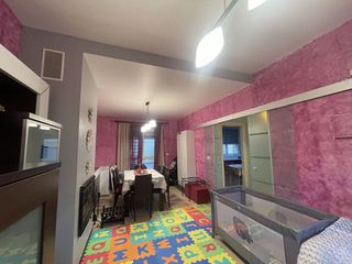 Casa adosada en venta en Benacazón