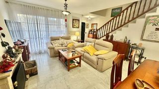 Casa adosada en venta en Montemar en Torremolinos