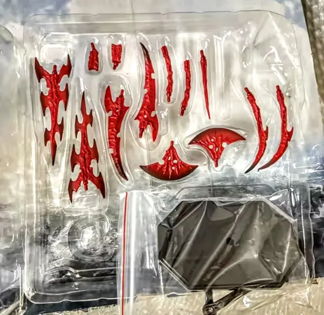 FIGURA DE ACCIÓN "RED VENOM CARNAGE". (MARVEL).