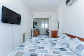 Chalet en venta en La Roureda en Viladecans