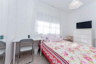 Chalet en venta en La Roureda en Viladecans