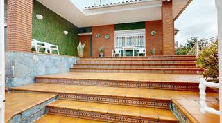 Chalet en venta en La Roureda en Viladecans