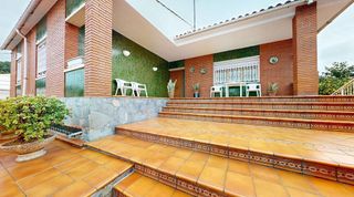 Chalet en venta en La Roureda en Viladecans