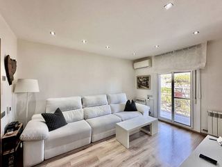 Piso en venta en Montigalà -Sant Crist en Badalona