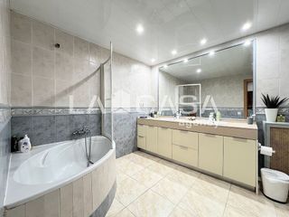 Piso en venta en La Salut - Lloreda en Badalona