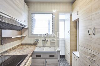 Piso en venta en Sants-Badal en Barcelona
