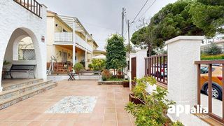 Chalet en venta en Ca n’Esteper – Can Gorgs – Can Gorgs II en Barbera del Vallès