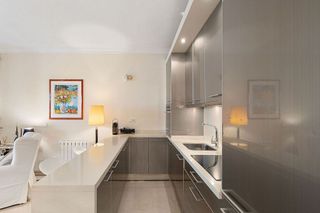 Ático en venta en Nueva Andalucía centro en Marbella