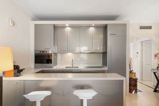 Ático en venta en Nueva Andalucía centro en Marbella