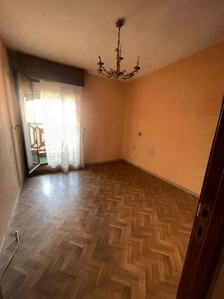 Piso en venta en Hellín en Madrid