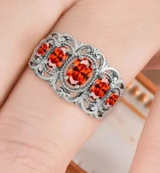 Anillo Vintage Plata con Piedras Rojas