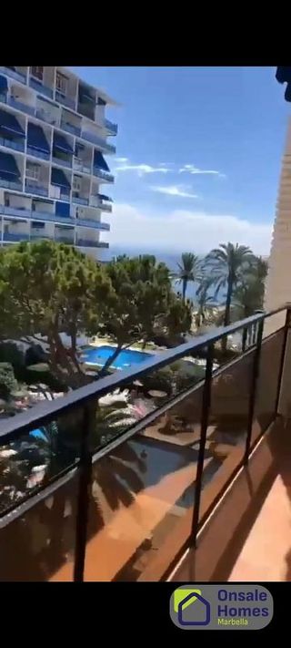 Piso en venta en Playa de la Fontanilla en Marbella