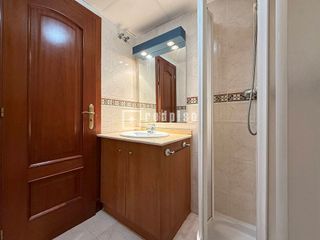 Piso en venta en Martín Carpena - Torre del Río en Málaga