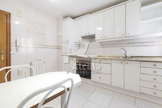 Piso en venta en Juan de Austria en Alcalá de Henares