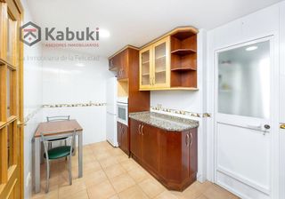 Piso en venta en Crta. De la Sierra en Granada