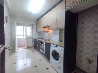 Piso en venta en El Llano en Gijón