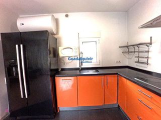 Piso en venta en El Tardón - El Carmen en Sevilla