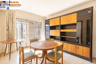 Piso en venta en Polígono Cartuja – La Paz en Granada