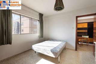 Piso en venta en Polígono Cartuja – La Paz en Granada